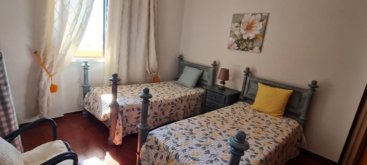 Donana 91 Apartment Lagos Bagian luar foto